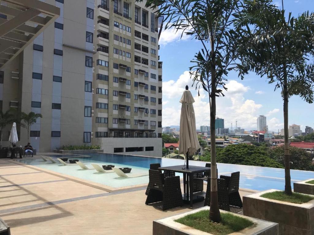 The Persimmon Studios Cebu Εξωτερικό φωτογραφία